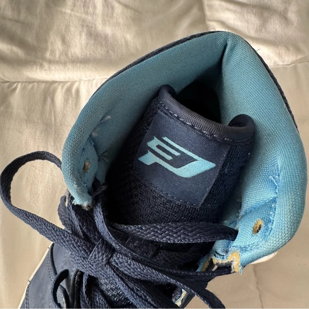 Nike Air Jordan 1 Retro High 'CP3' Sneakers - Picture 3 of 7